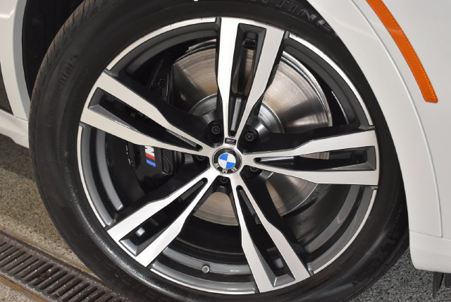 New 2027 BMW X7 M60i AWD/4WD image 30