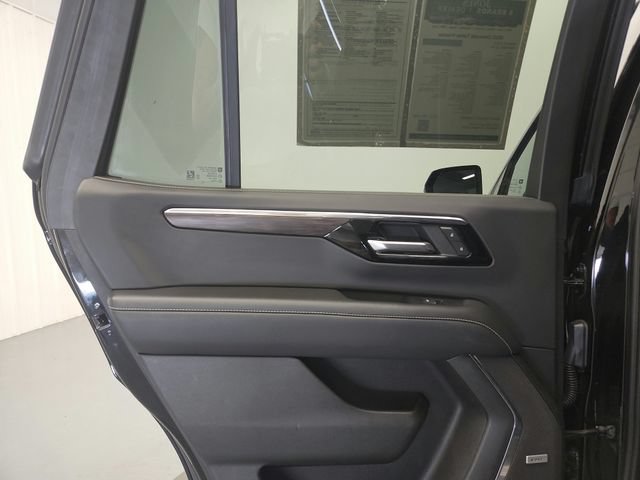 Used 2025 Chevrolet Tahoe Premier RWD image 63