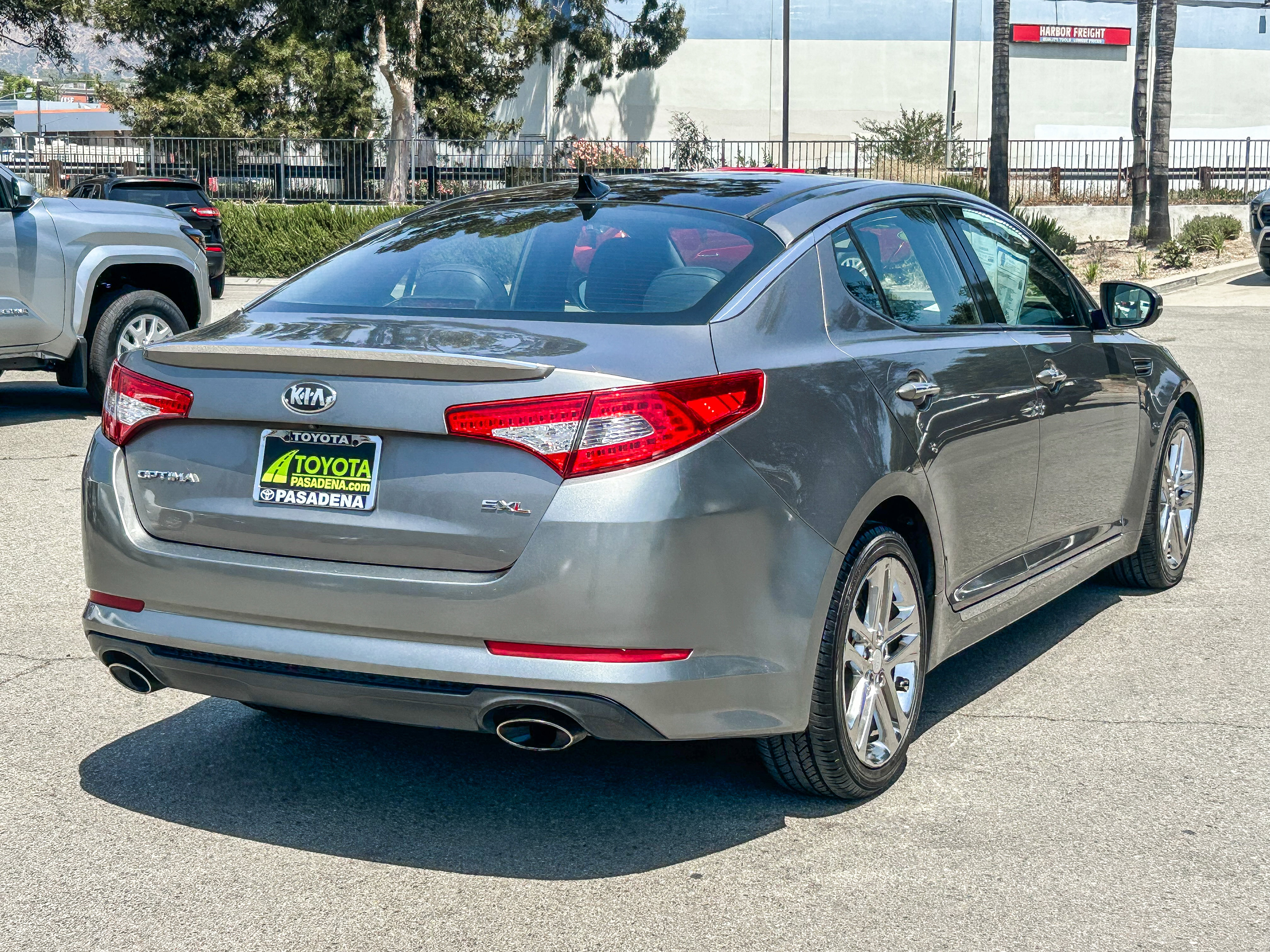 Used 2013 Kia Optima SX w/ Limited Pkg FWD image 6