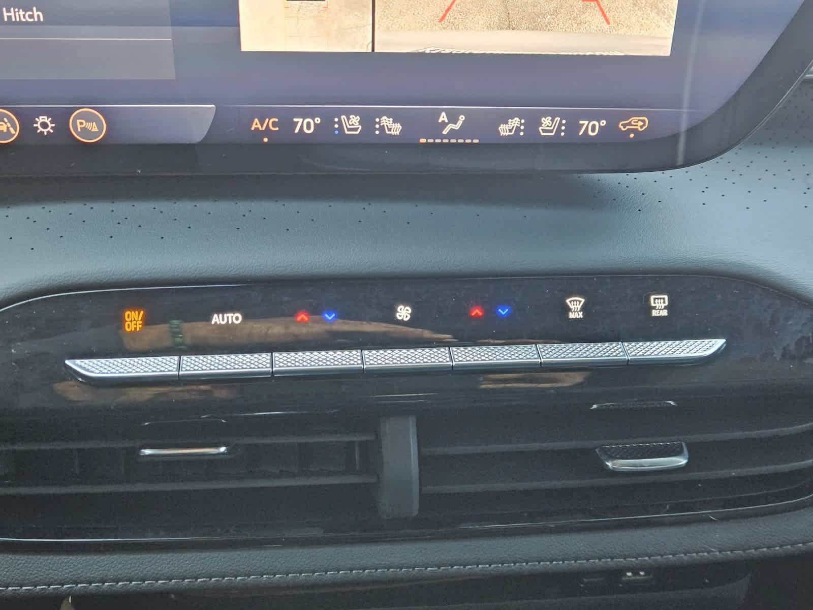 Used 2025 Buick Enclave Avenir w/ Super Cruise Package AWD/4WD image 17