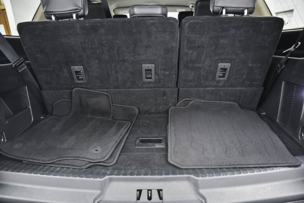 Used 2024 Ford Expedition XLT image 14