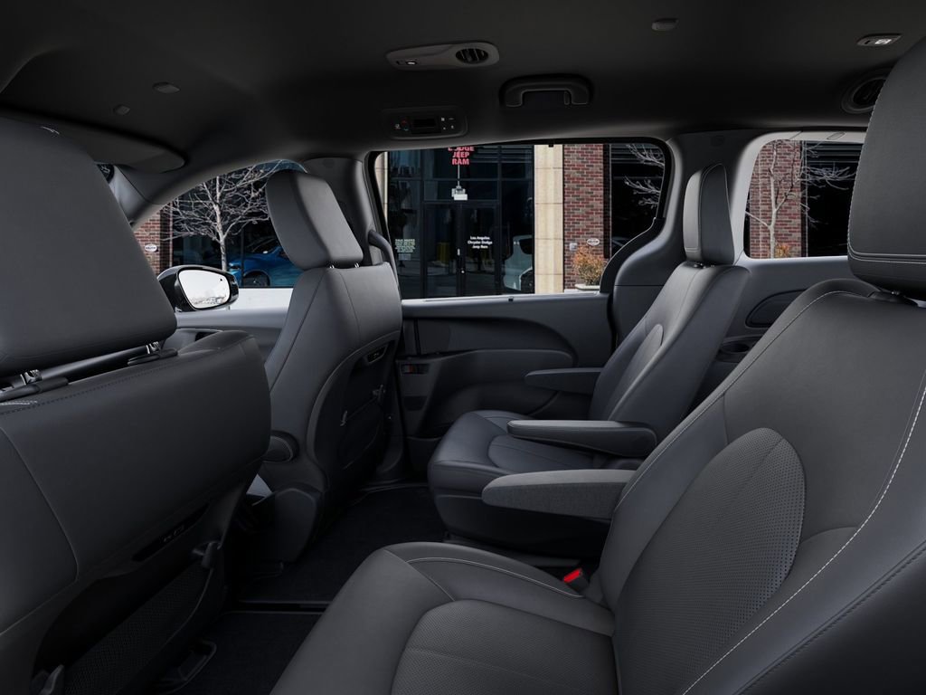New 2026 Chrysler Pacifica Select FWD image 23