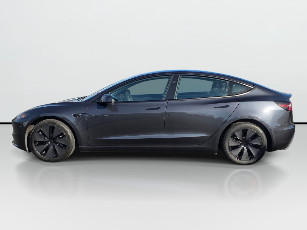 Used 2024 Tesla Model 3 Standard Range RWD image 2