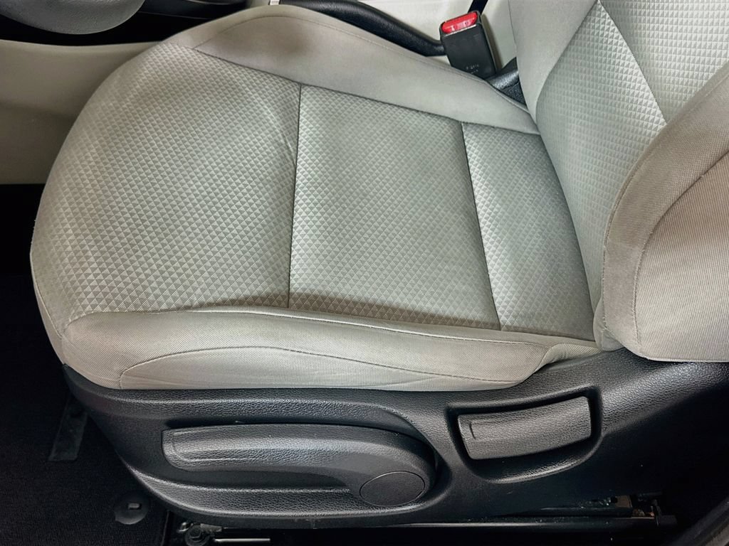 Certified 2023 Kia Soul LX FWD image 21