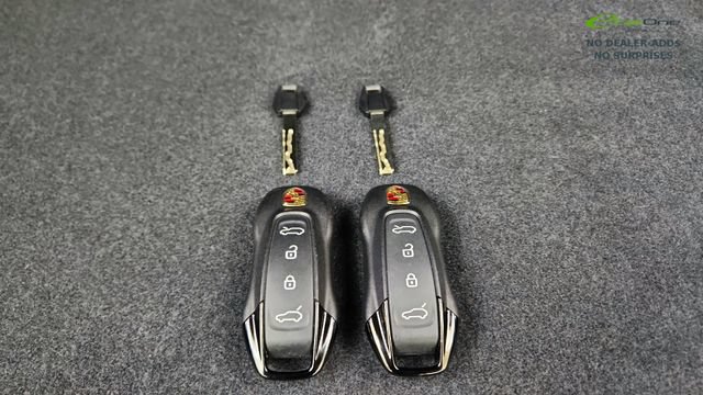 Used 2025 Porsche Macan Electric RWD image 62