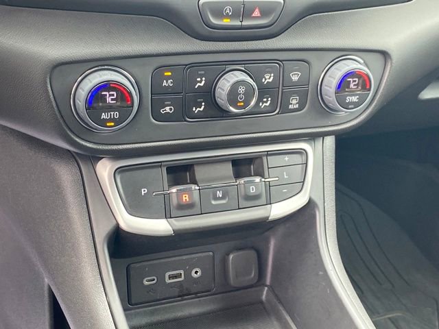 Certified 2023 GMC Terrain SLE w/ Driver Convenience Package image 12