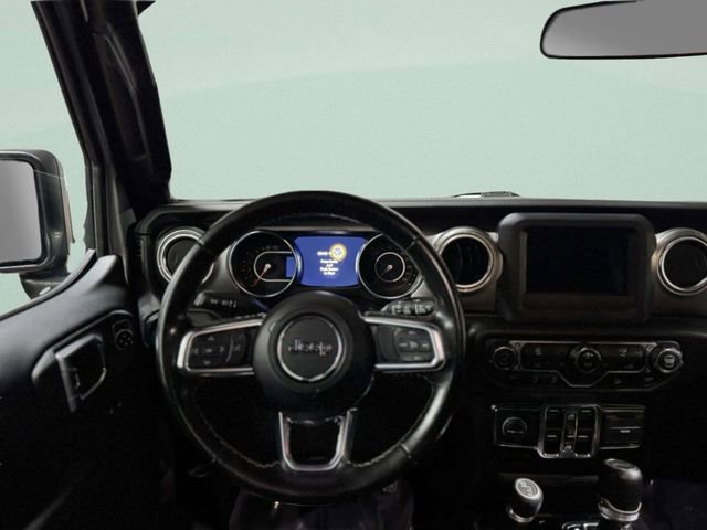 Used 2020 Jeep Wrangler Unlimited Sahara image 12