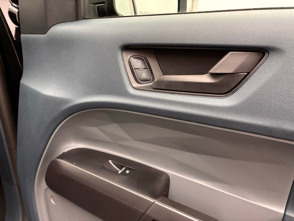 New 2025 Ford Maverick XLT w/ Black Appearance Package image 24