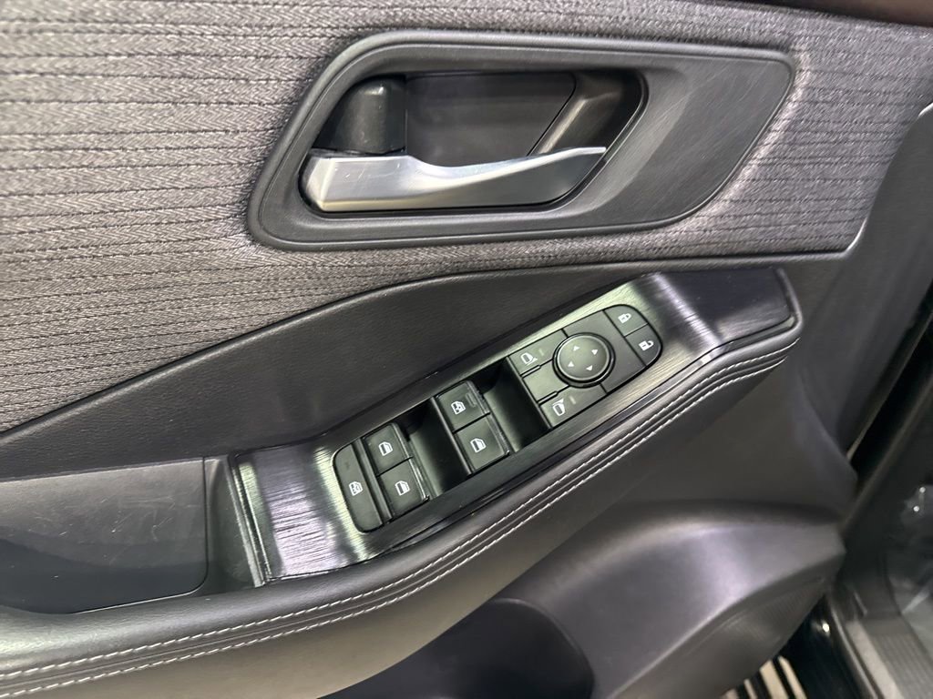 Used 2021 Nissan Rogue SV AWD/4WD image 32