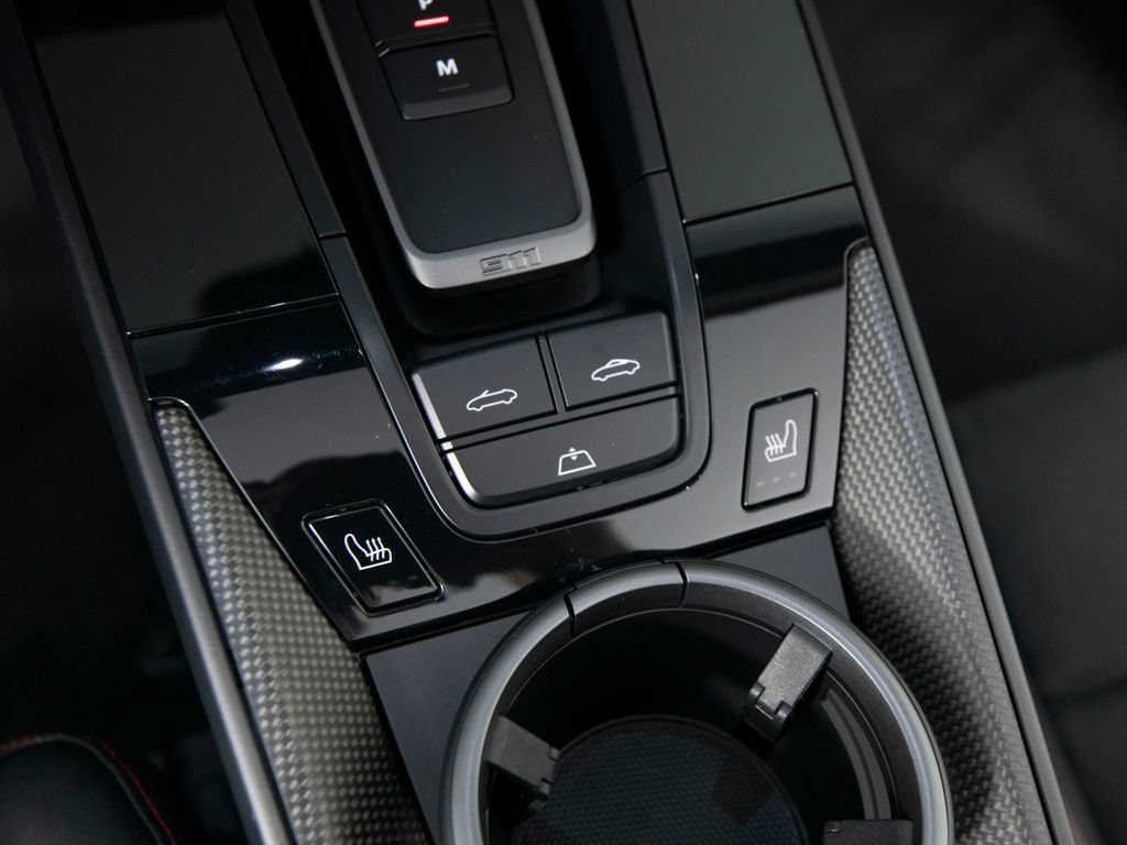 Certified 2022 Porsche 911 Carrera GTS RWD image 33