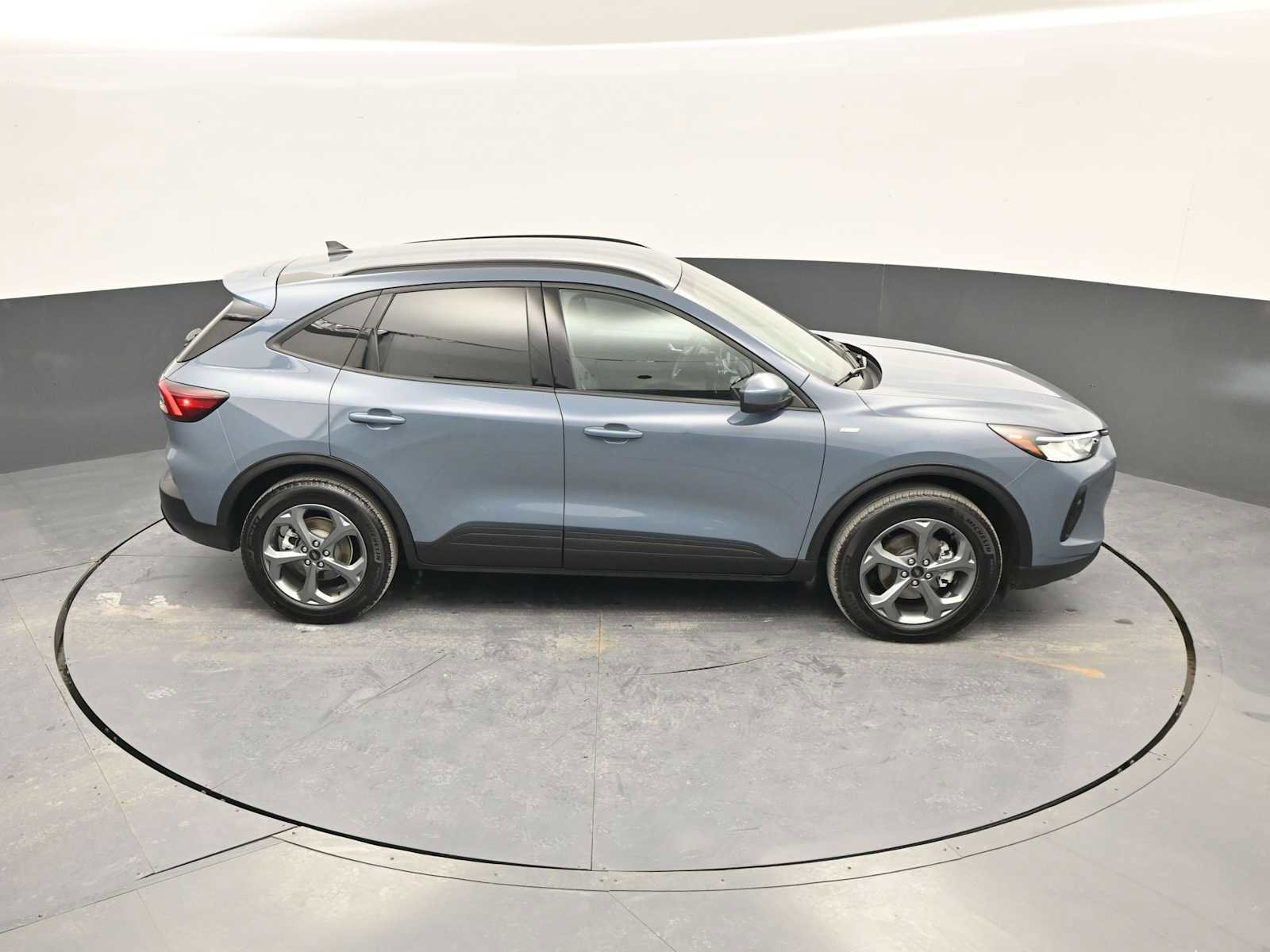 Used 2025 Ford Escape ST-Line Select image 34