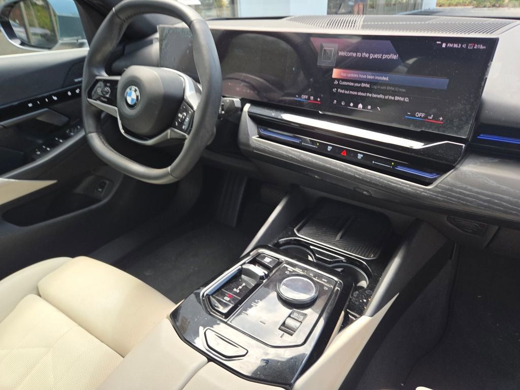 Certified 2024 BMW 530i xDrive w/ Premium Package image 32