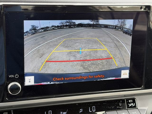 Certified 2025 Toyota Camry SE image 17