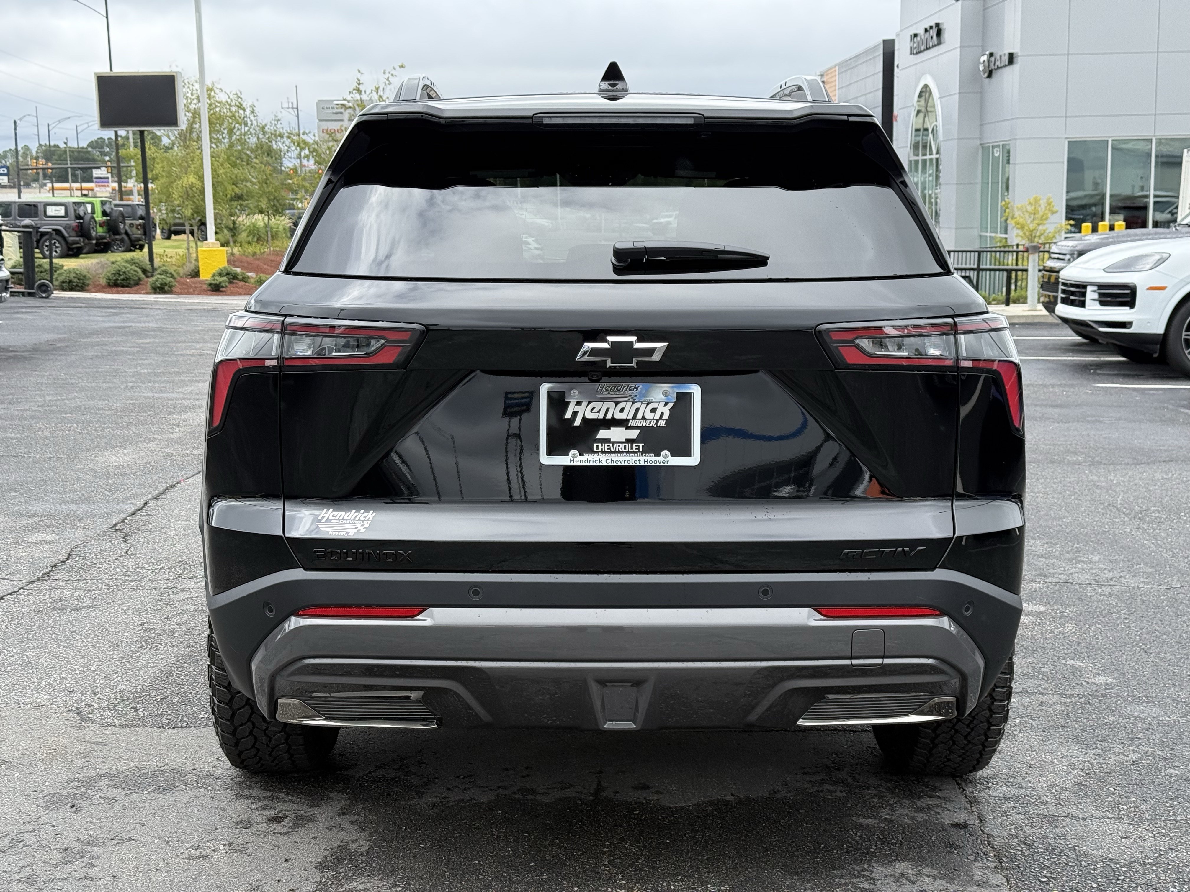 New 2027 Chevrolet Equinox ACTIV w/ LPO, Floor Liner Package FWD image 9