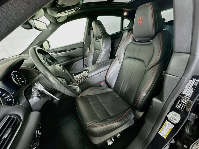 Used 2024 Maserati Levante GT Ultima AWD/4WD image 27