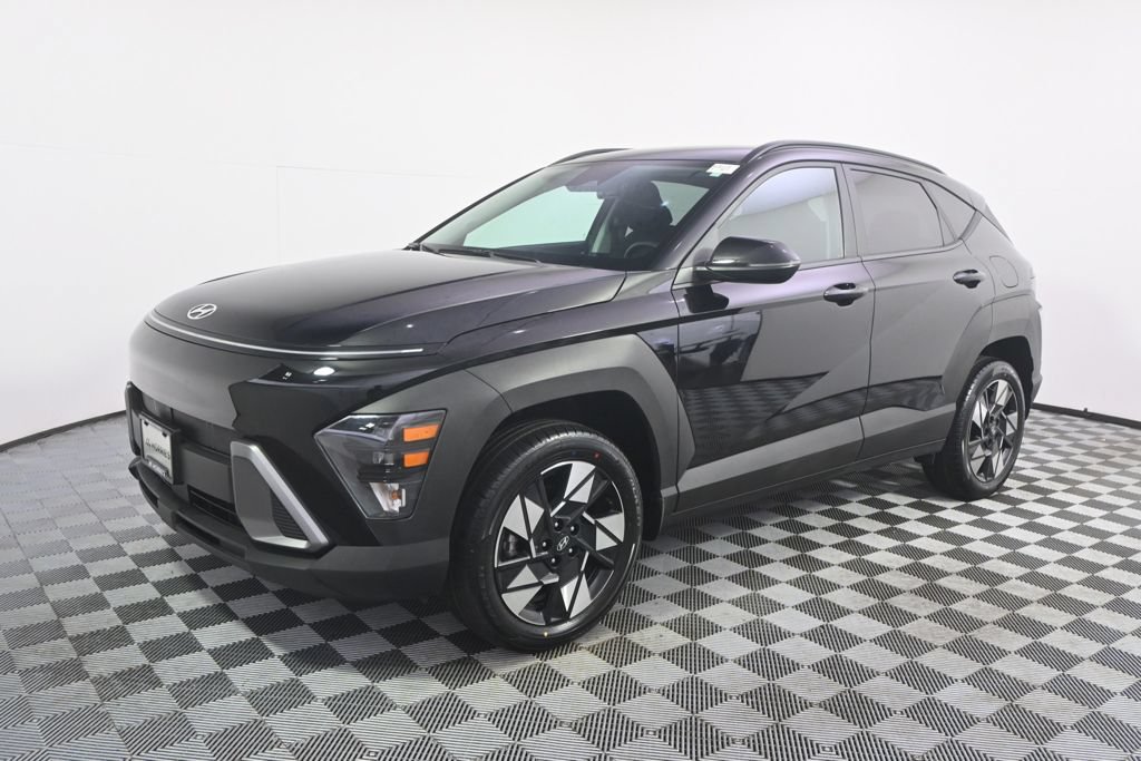 Used 2024 Hyundai Kona SEL w/ Convenience Package AWD/4WD image 2