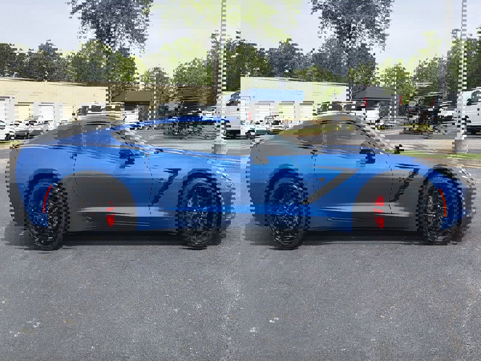 Used 2016 Chevrolet Corvette Stingray Coupe w/ 2LT Preferred Equipment Group image 11