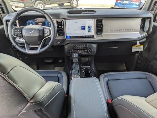 New 2026 Ford Bronco Outer Banks AWD/4WD image 13