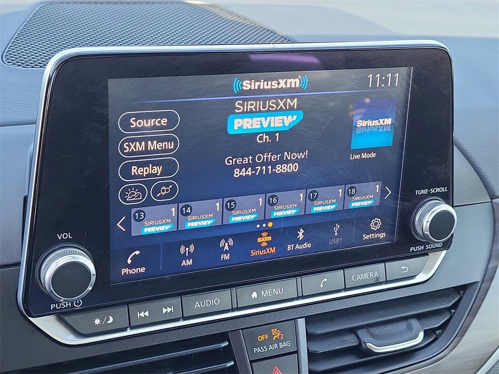 Used 2024 Nissan Altima 2.5 SV image 23