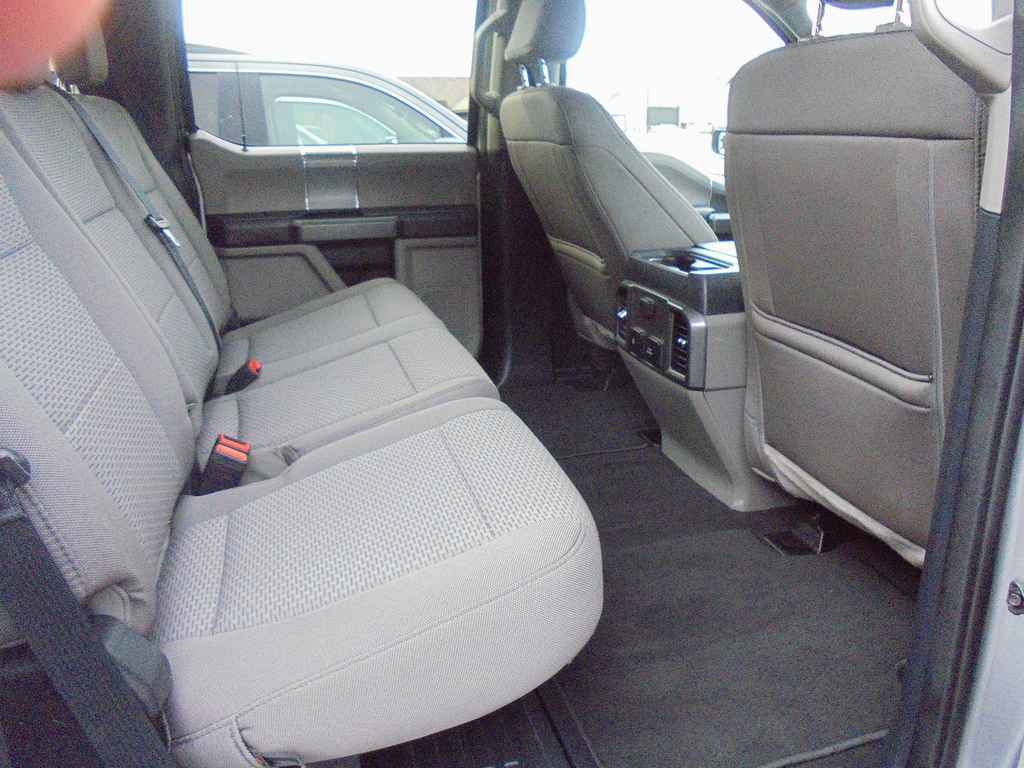 Used 2022 Ford F250 XLT w/ XLT Premium Package image 10