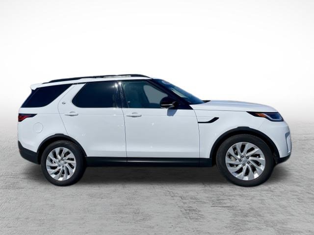 Certified 2024 Land Rover Discovery S image 4
