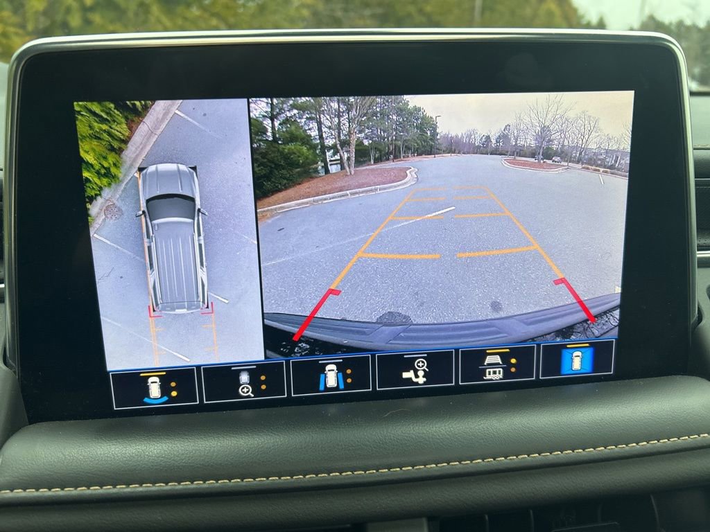 Used 2021 GMC Yukon AT4 w/ Rear Media and Nav Package image 33