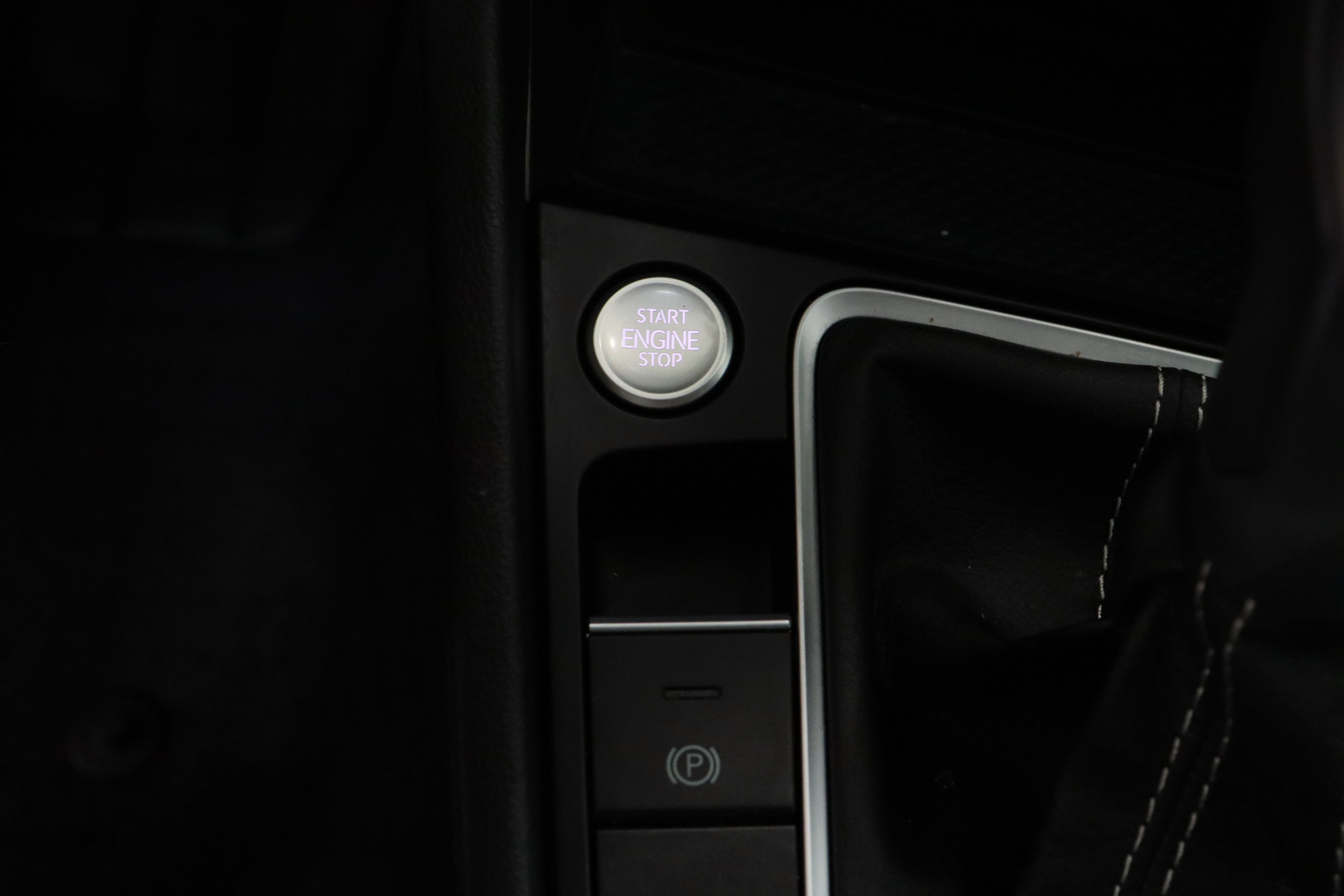 Used 2025 Volkswagen Jetta SE image 18