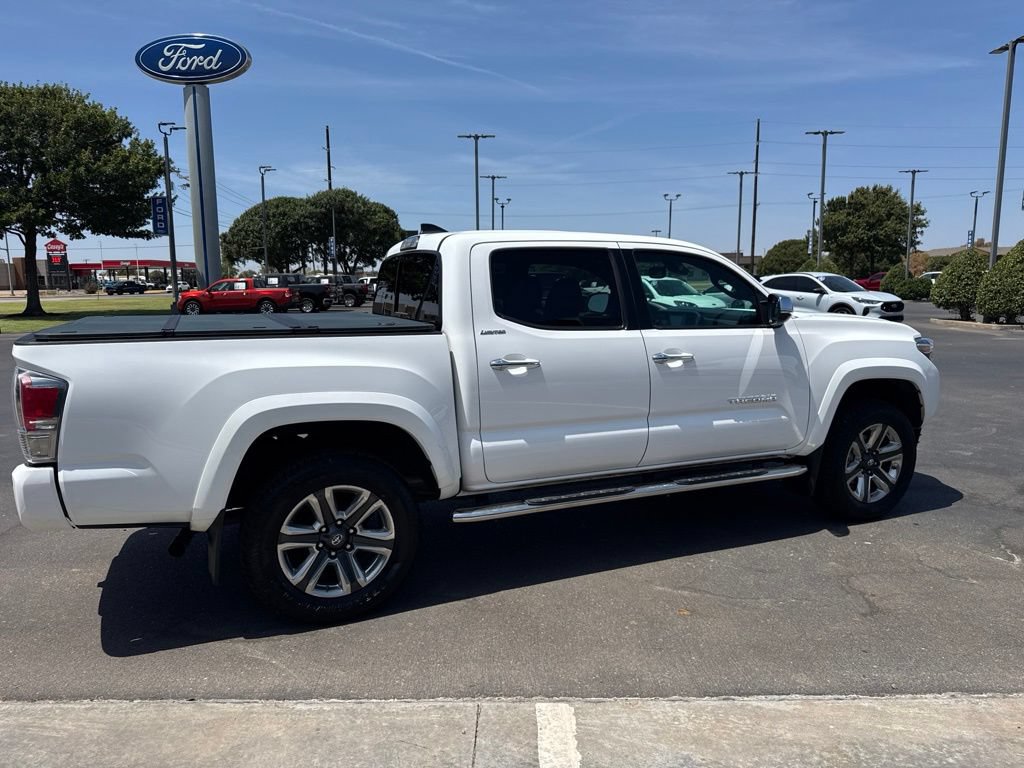 Used 2019 Toyota Tacoma Limited AWD/4WD image 8
