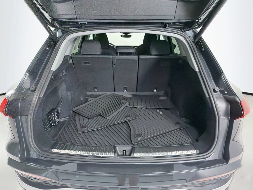 Used 2025 Audi Q5 Premium Plus AWD/4WD image 25