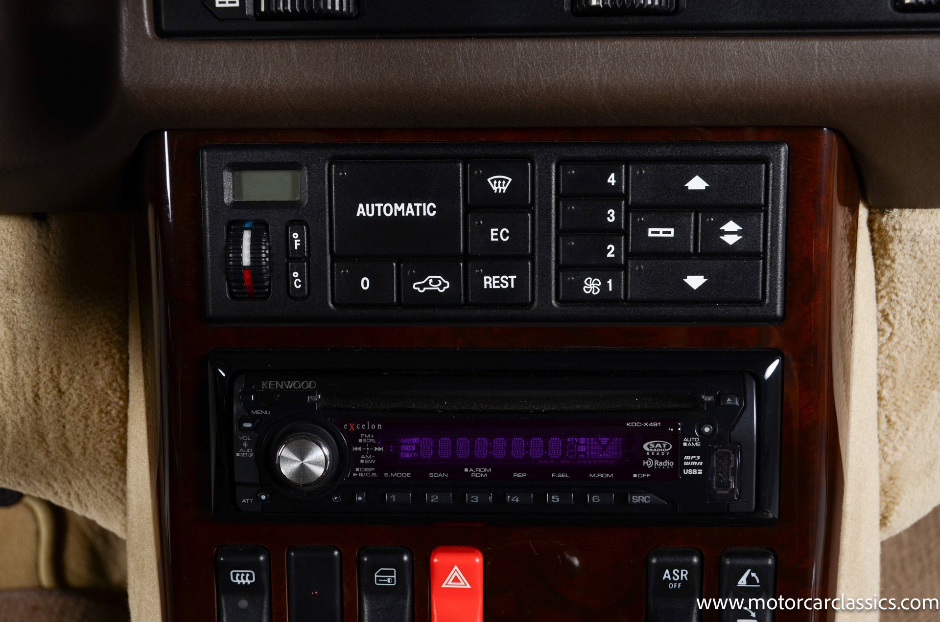 Used 1996 Mercedes-Benz SL 320 image 40