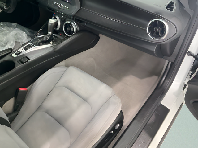 Used 2023 Chevrolet Camaro LT RWD image 21
