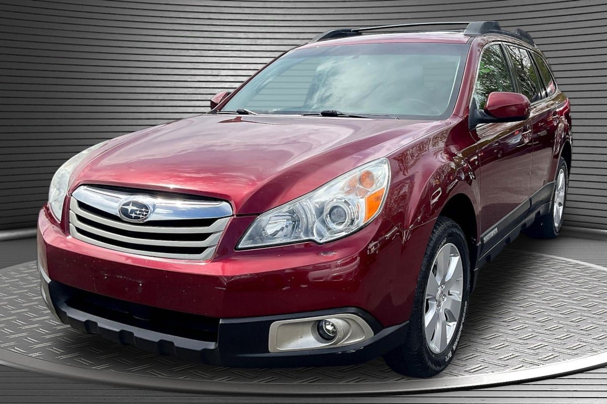 Used 2012 Subaru Outback 2.5i Premium AWD/4WD image 3