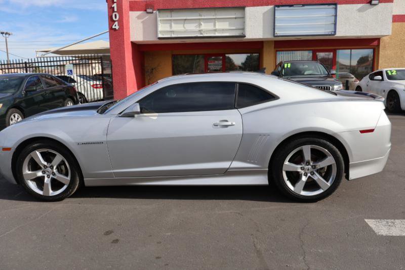 Used 2010 Chevrolet Camaro LT w/ LPO, Ground Effects Package RWD image 4