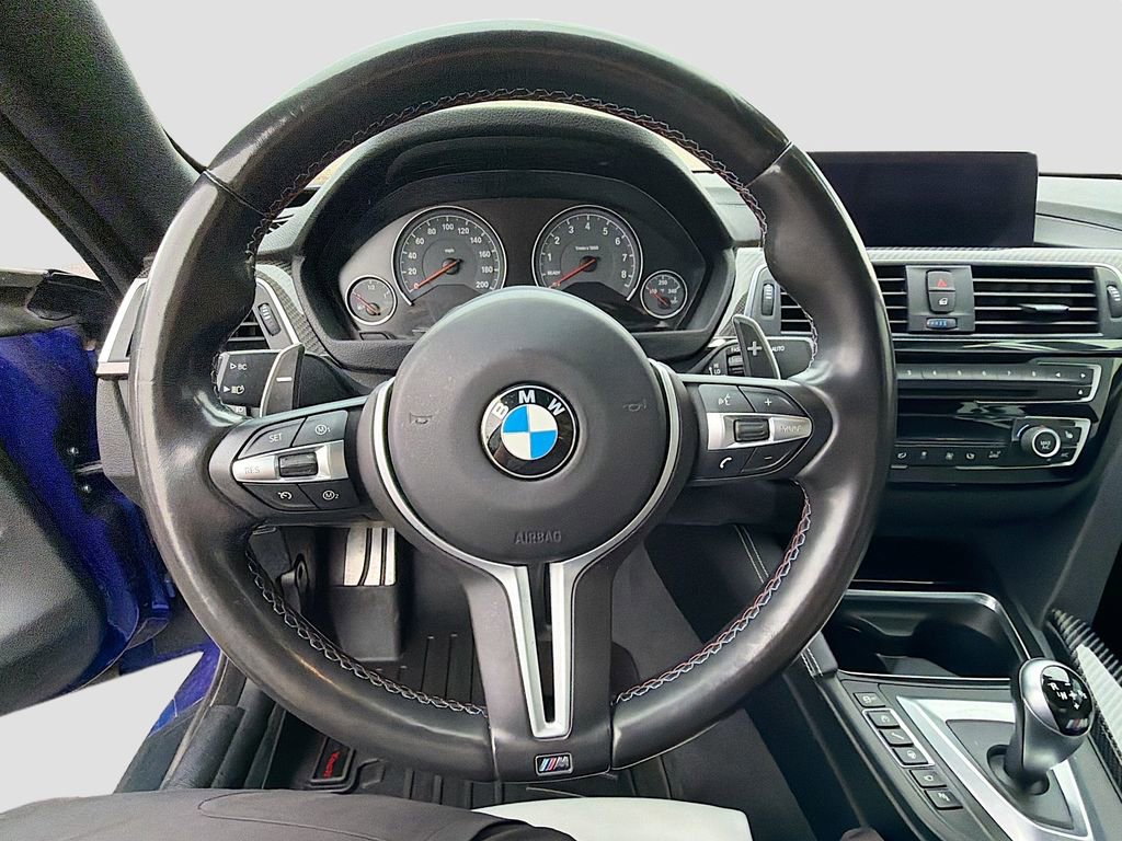 Used 2020 BMW M4 Convertible w/ Competition Package image 11