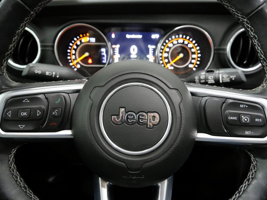 Used 2019 Jeep Wrangler Unlimited Sahara image 17