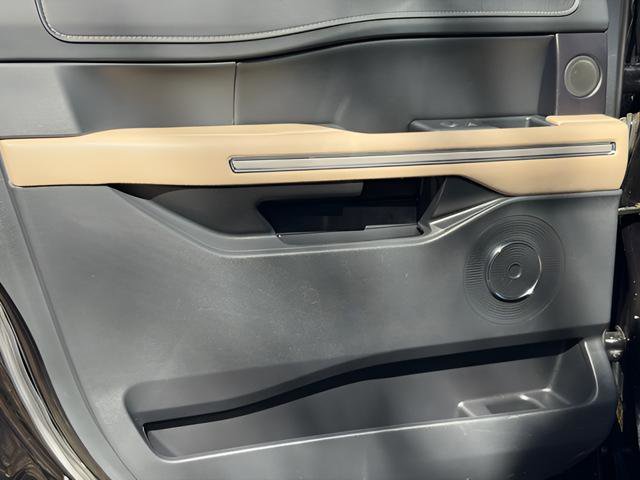 Used 2024 Ford Expedition Max Limited image 50
