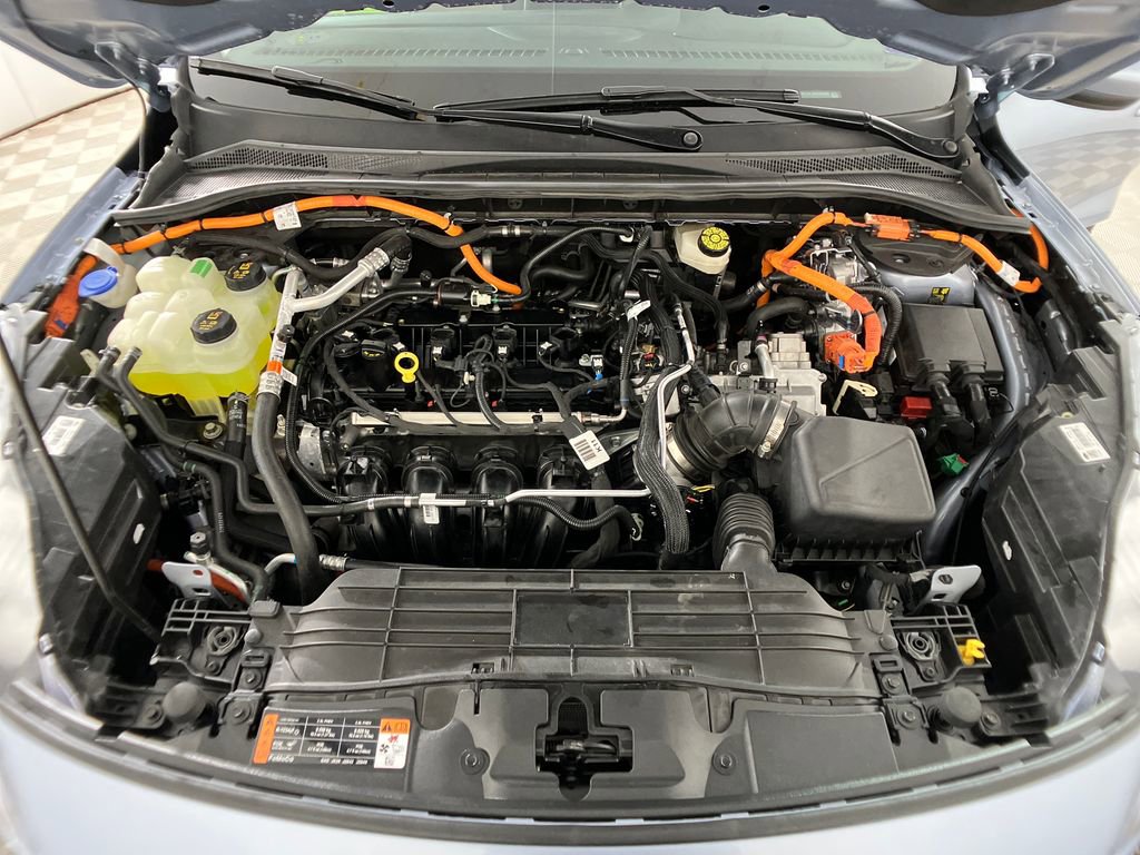 Certified 2022 Ford Escape Titanium w/ Titanium Premium Package image 32