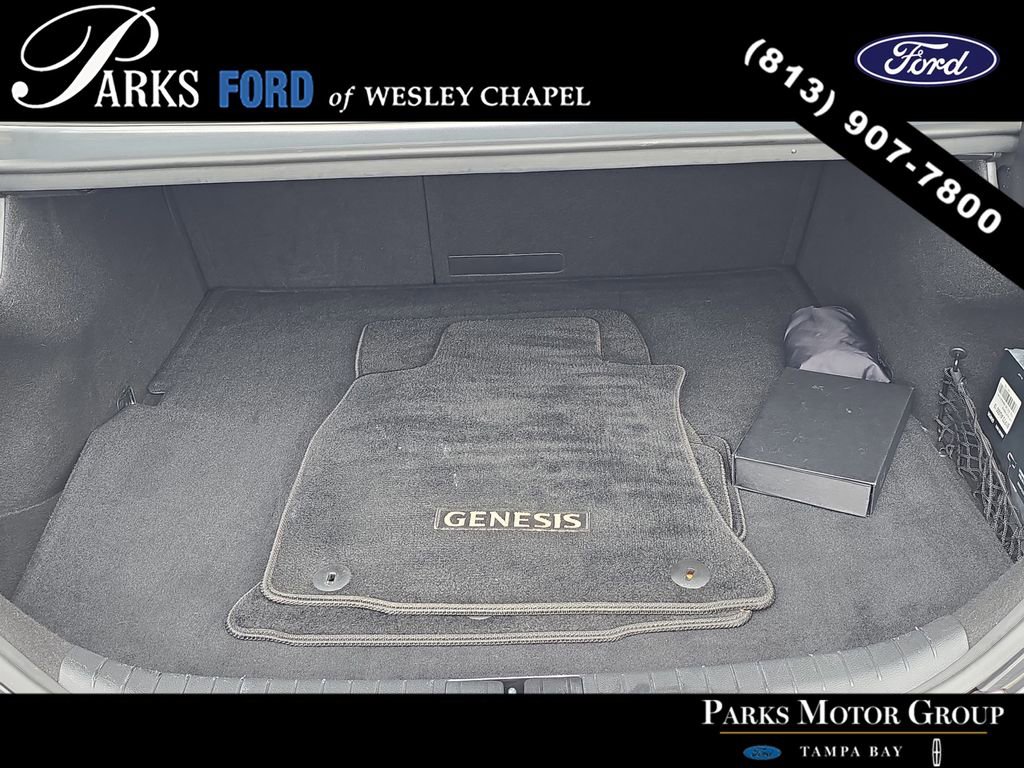 Used 2021 Genesis G70 2.0T w/ Elite Package RWD image 8