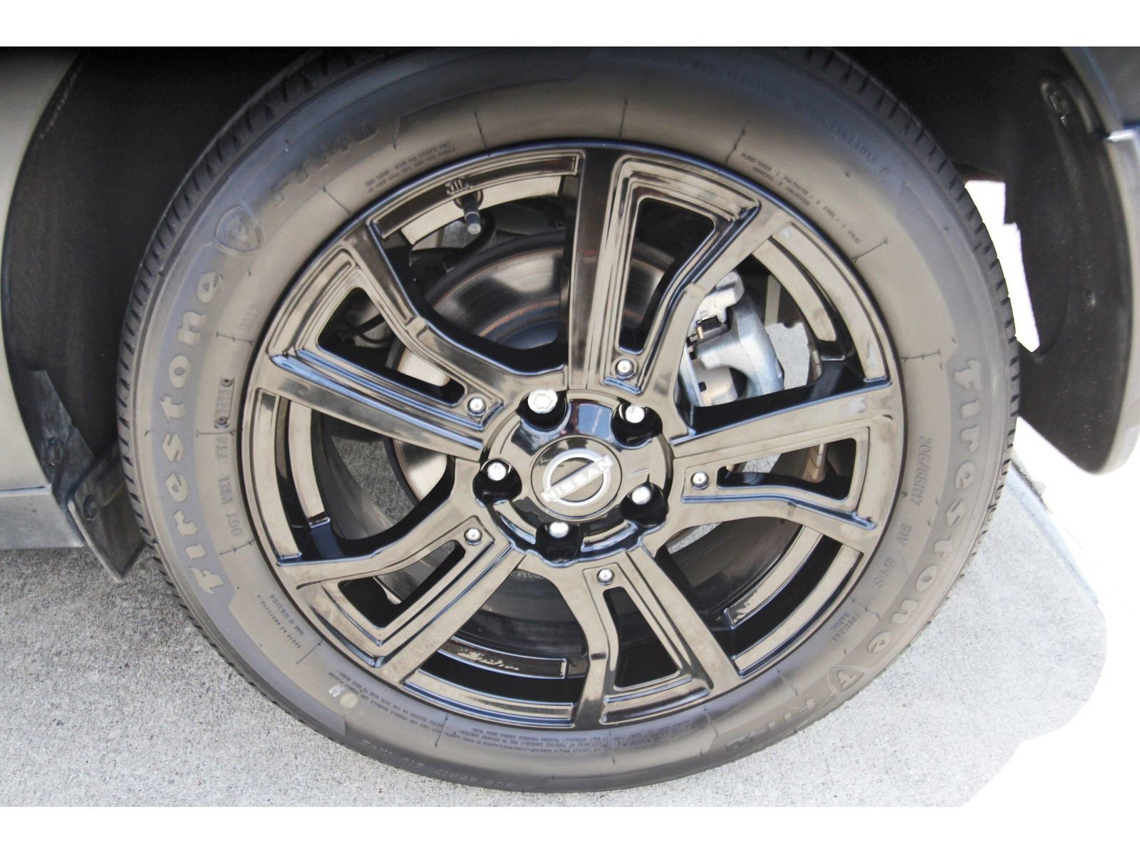 Used 2023 Nissan Kicks SR w/ SR Premium Package FWD image 29