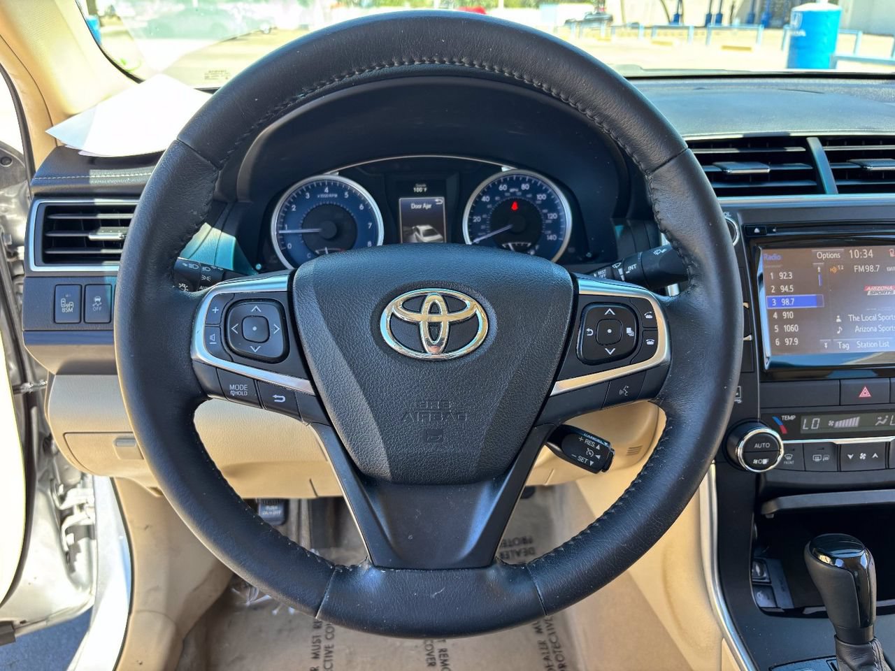 Used 2015 Toyota Camry XLE FWD image 25