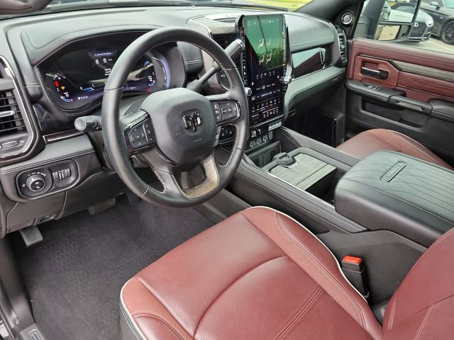 Used 2025 RAM 3500 Limited AWD/4WD image 22