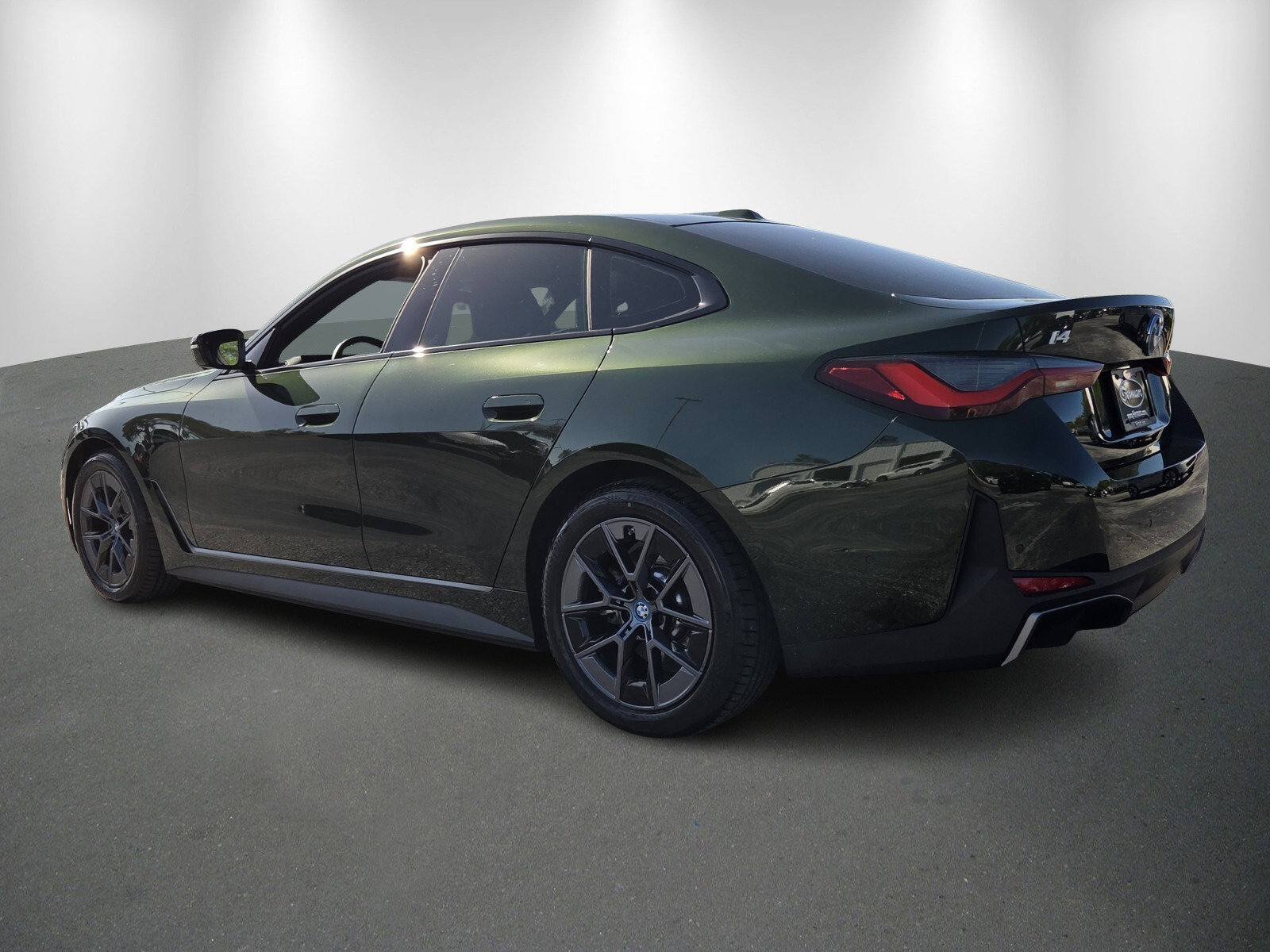 Certified 2023 BMW i4 eDrive40 image 5