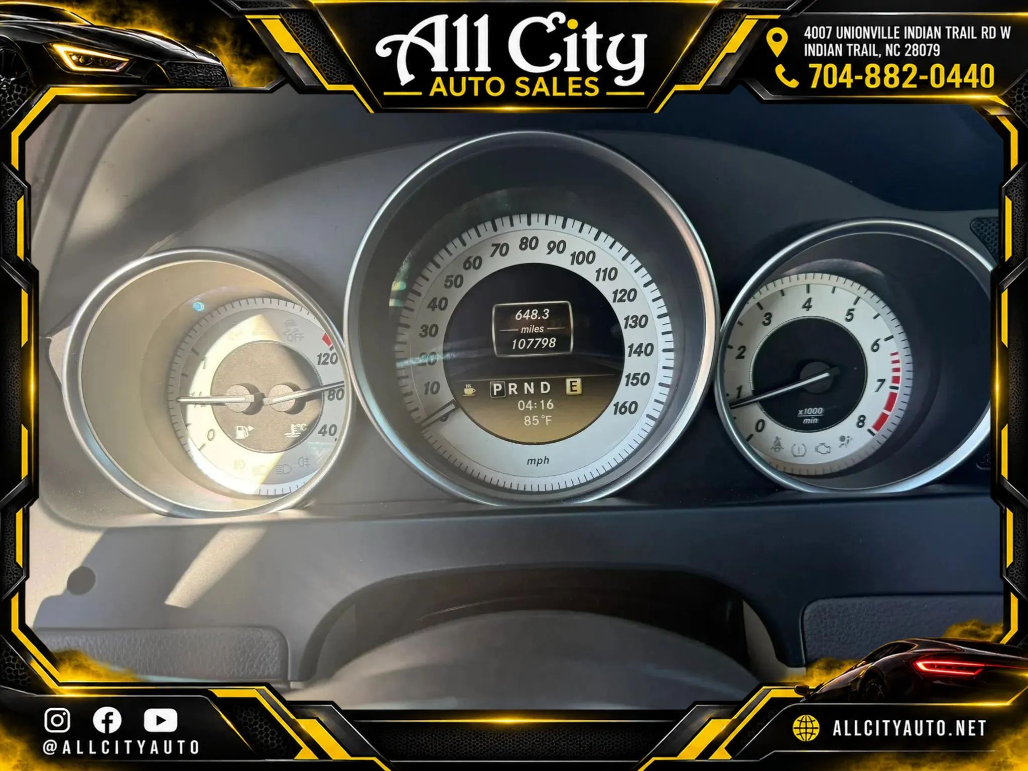 Used 2012 Mercedes-Benz C 250 Sedan image 18