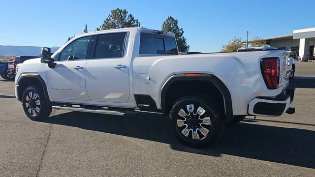 Used 2025 GMC Sierra 2500 Denali AWD/4WD image 7