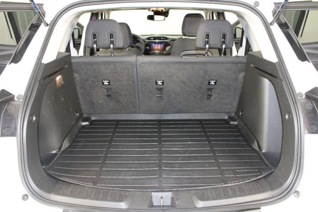 Used 2023 Chevrolet TrailBlazer LT w/ Convenience Package image 18