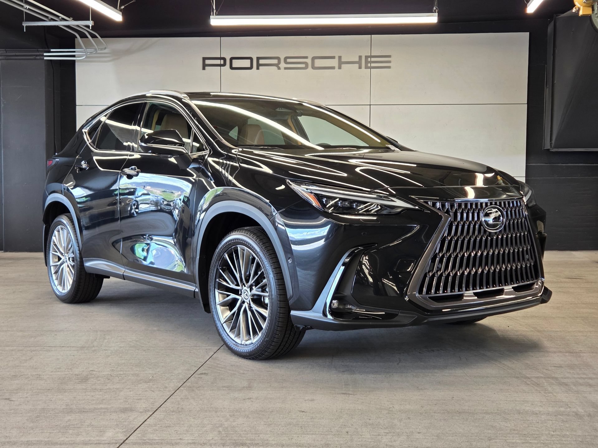 Used 2024 Lexus NX 350h AWD w/ Vision Package image 29