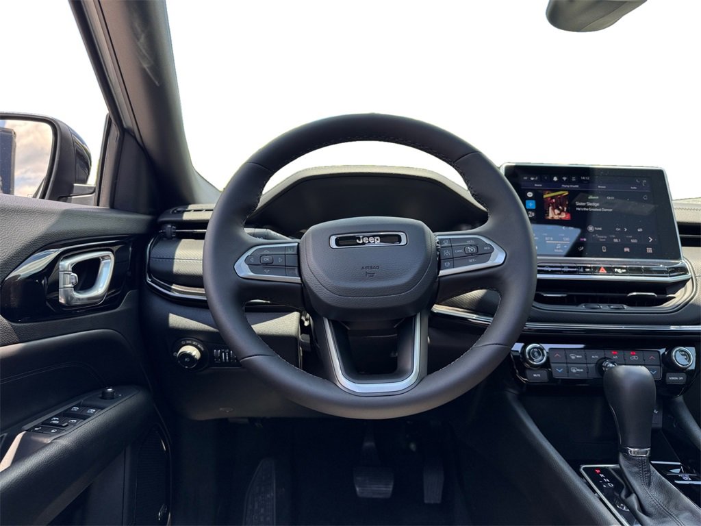 New 2025 Jeep Compass Limited w/ Sun & Sound Group image 12