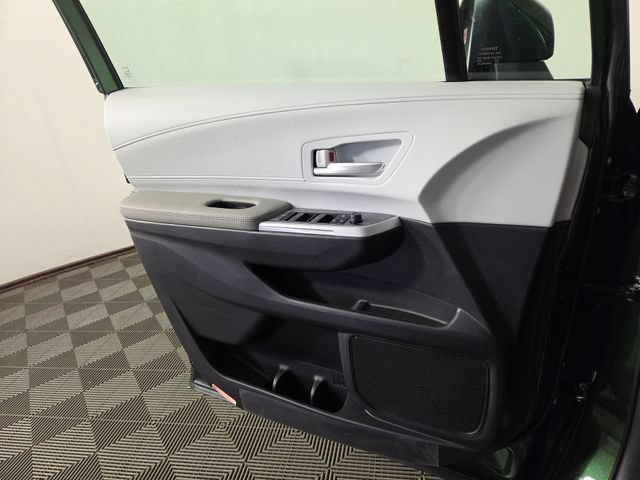 New 2026 Toyota Sienna XLE FWD image 31