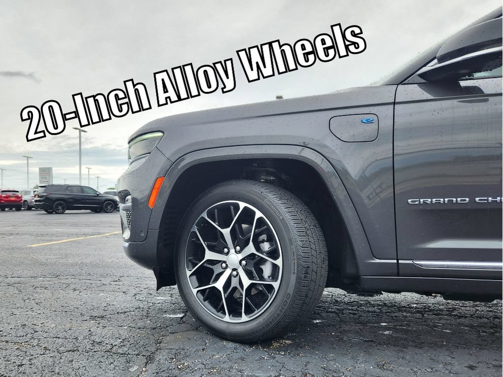 Used 2022 Jeep Grand Cherokee Summit AWD/4WD image 19