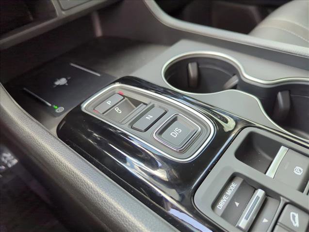 New 2025 Honda Pilot Touring image 19